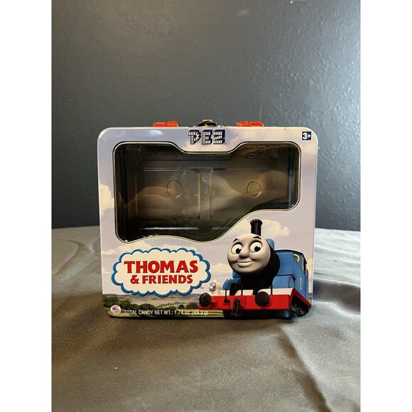 Thomas the Tank Engine and Friends Lunchbox With Clear Window - Picture 1 of 4